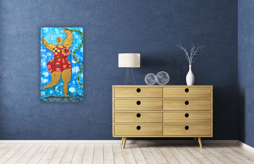 Dancer With-Green-Ribbon-Decoration