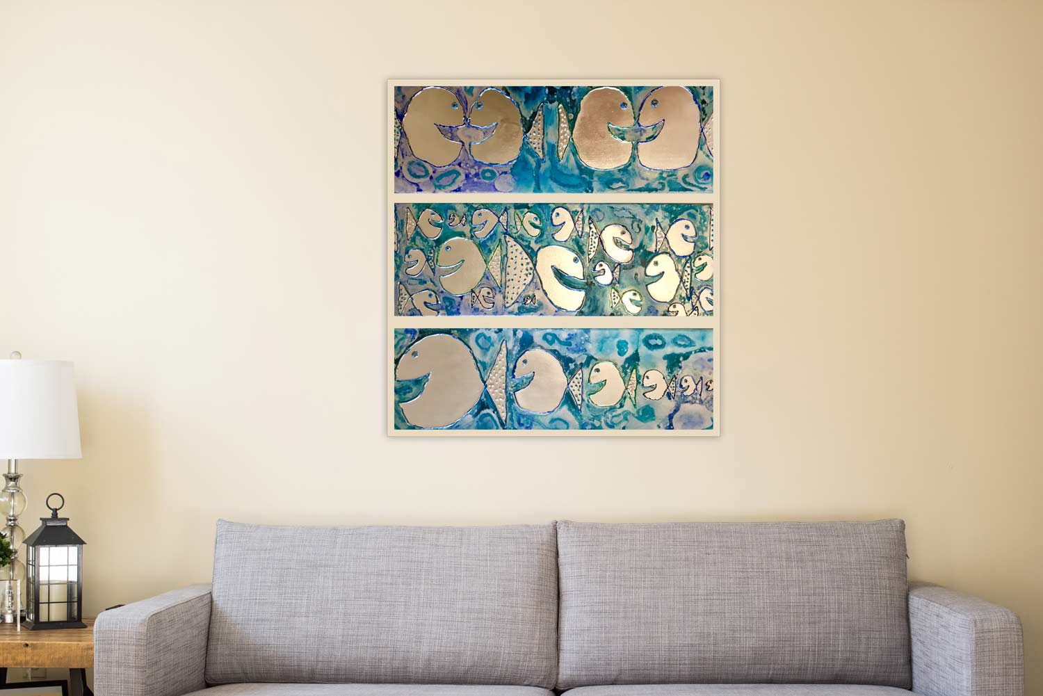 happy fishes-img-4175-couch-grau